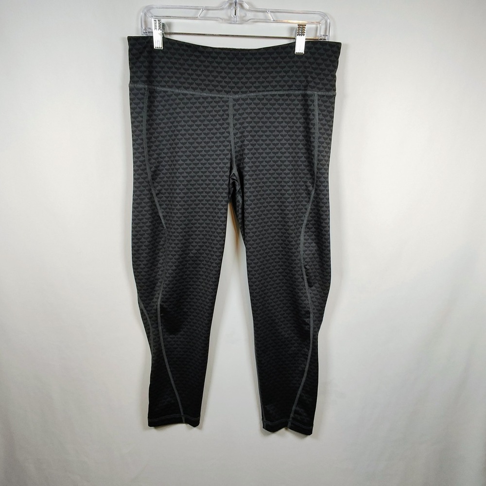 Vineyard Vines Women's Large Performance Leggings Black Whale Tail Print